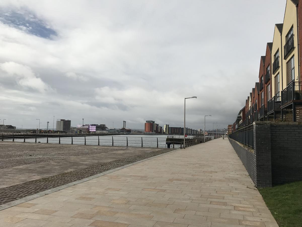 Just Stay Wales - Mariners Walk Swansea Esterno foto
